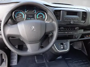 Peugeot e-Expert Plattform Standard 75 kWh