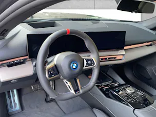 BMW i5 M60 xDrive