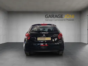 Peugeot 208 1.2 PureTech Style S/S