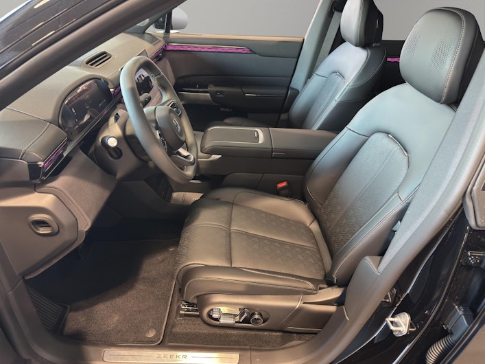 Vehicle image ZEEKR X