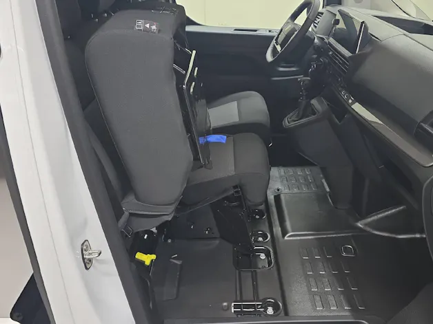 Peugeot Expert Kaw. Standard 2.2 BlueHDi 150 S/S