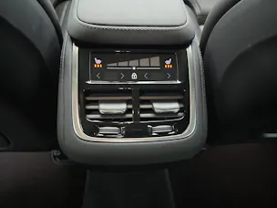 Volvo XC90 2.0 B5 MH Plus Bright AWD / Jetzt mit attraktivem 1.9% Leasing!