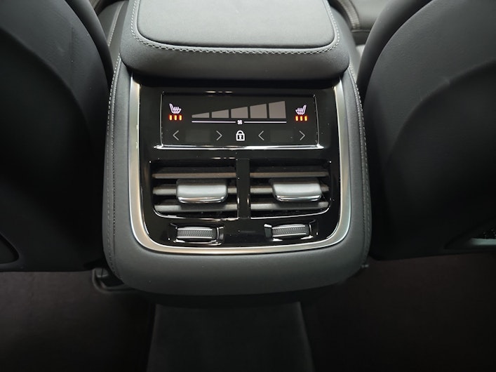 immagine del veicolo VOLVO XC90