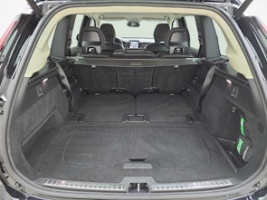 Vehicle image VOLVO XC90 2.0 B5 MH Plus Bright AWD