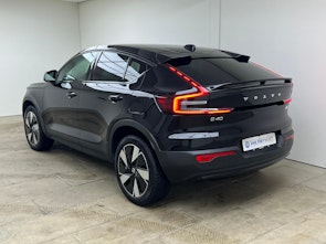 Fahrzeugbild VOLVO C40 E80 Plus AWD / ab 3,99% Leasing bei Abschluss einer Protect Autoversicherung