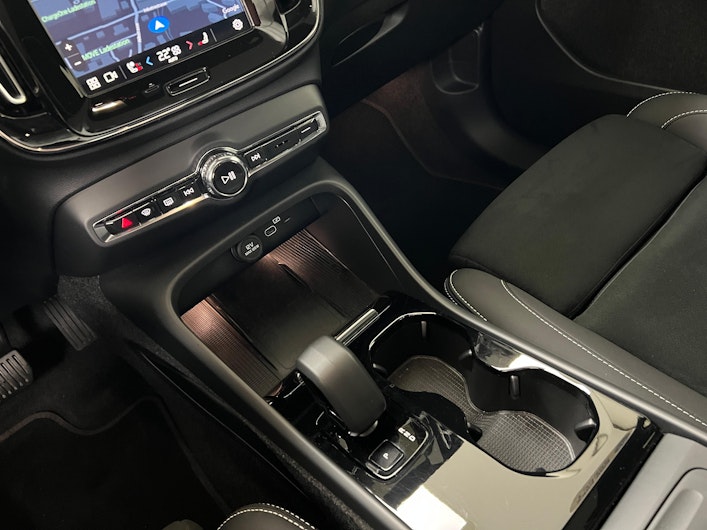 Fahrzeugbild VOLVO C40