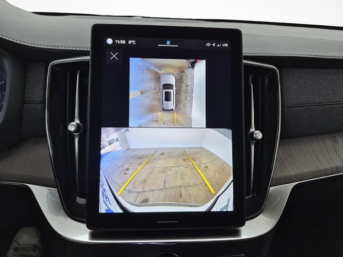 Vehicle image VOLVO XC90