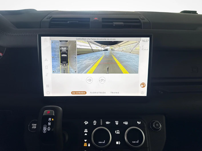 image du véhicule LAND ROVER DEFENDER