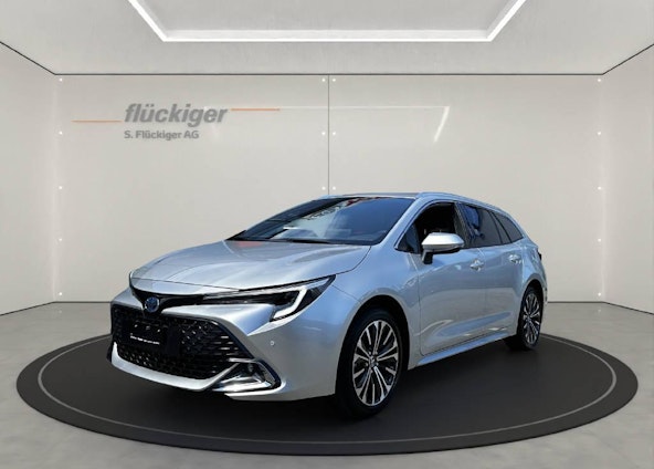 First vehicle image First vehicle image