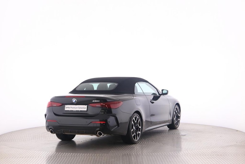 Vehicle image BMW 4 SERIES