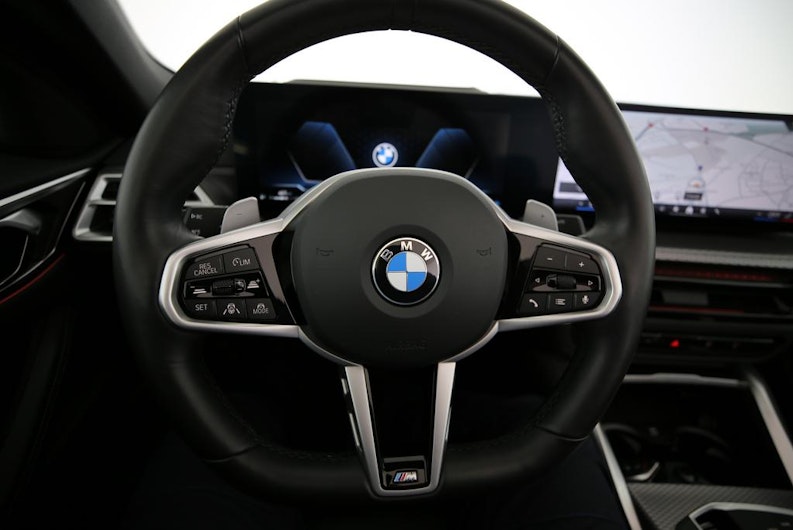 Vehicle image BMW 4 SERIES