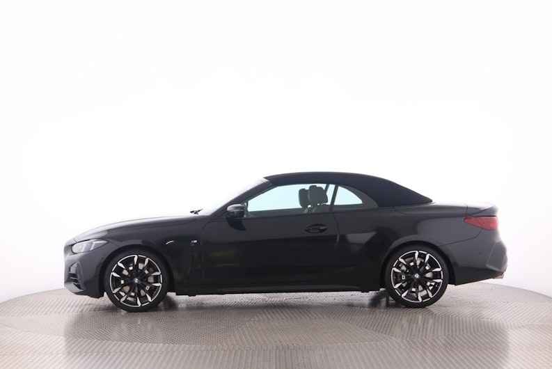 Vehicle image BMW 4 SERIES