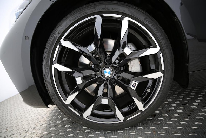 Vehicle image BMW 4 SERIES