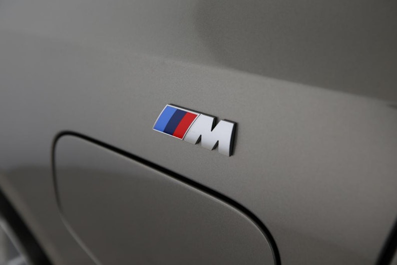 Vehicle image BMW 5 SERIES