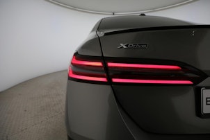 Vehicle image BMW 550e xDrive