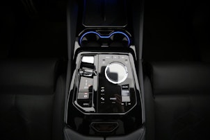 Vehicle image BMW 550e xDrive