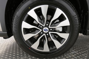 Vehicle image SUBARU Outback 2.5i Final Edition