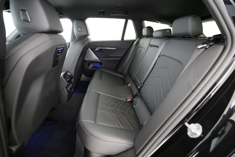 Vehicle image BMW 5 SERIES