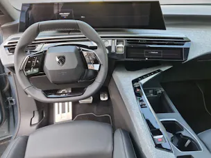Peugeot 5008 e-GT