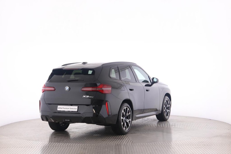 Vehicle image BMW X3