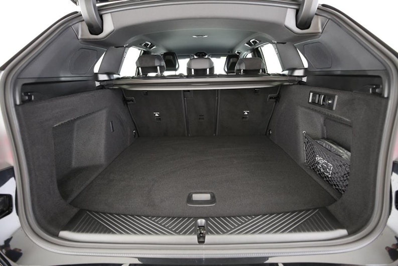 Vehicle image BMW X3