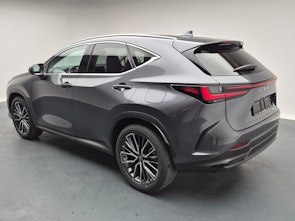 Fahrzeugbild LEXUS NX 450h+ Excellence