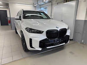 Vehicle image BMW X5 30d xDrive SAG