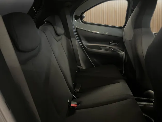 Toyota Aygo X 1.5 VVT-i HSD Trend