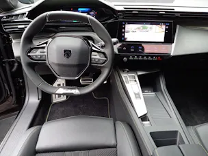 Peugeot 408 1.6 PHEV 180 GT
