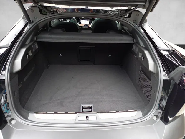 Peugeot 408 1.6 PHEV 180 GT
