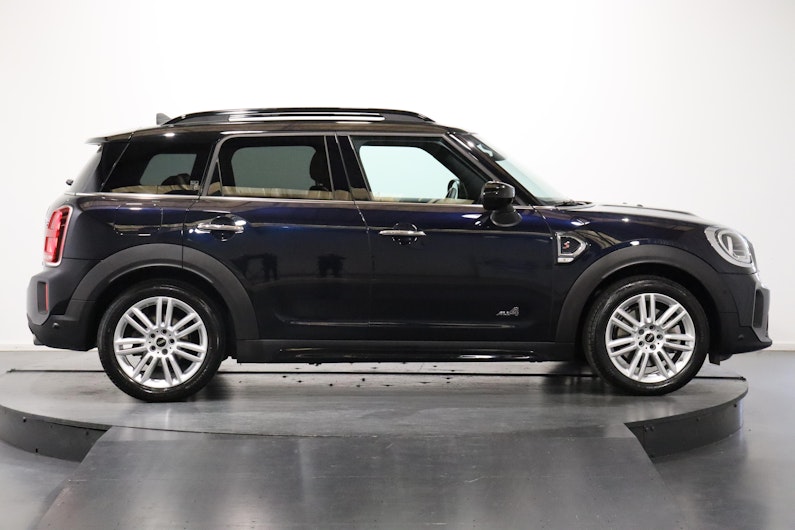 image du véhicule MINI COUNTRYMAN