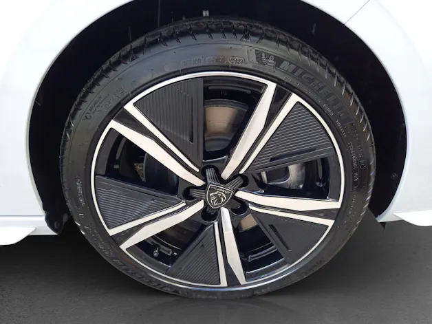 Peugeot 308 1.6 PHEV 180 GT