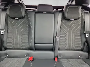 Peugeot 3008 e-Launch Edition AWD