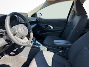 Fahrzeugbild TOYOTA Yaris 1.5 VVT-i HSD Comfort