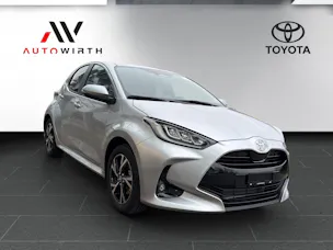 Toyota Yaris 1.5 VVT-i HSD Trend
