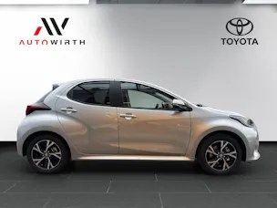 Toyota Yaris 1.5 VVT-i HSD Trend