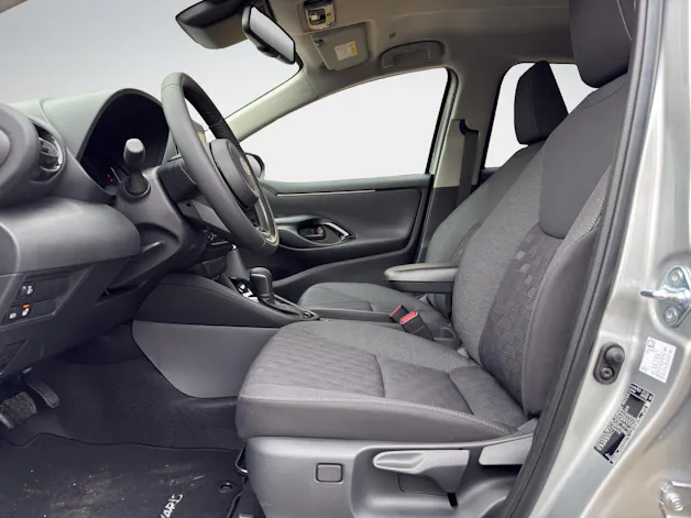 Toyota Yaris 1.5 VVT-i HSD Trend