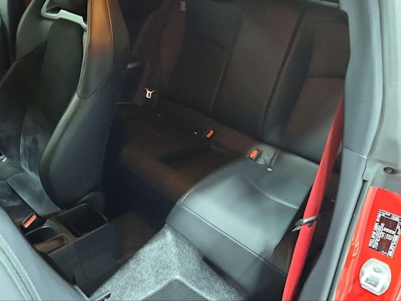 Vehicle image 9 Vehicle image 9