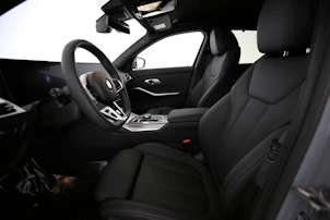 immagine del veicolo BMW 320d xDrive Touring