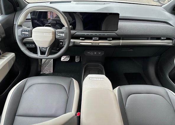 Vehicle image 7 Vehicle image 7