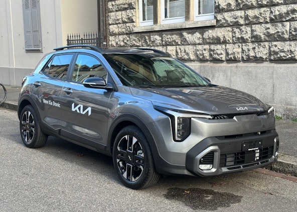 Vehicle image 2 Vehicle image 2