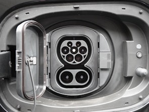 Vehicle image LAND ROVER Range Rover Sport 3.0 I6 P460e SE Dynamic