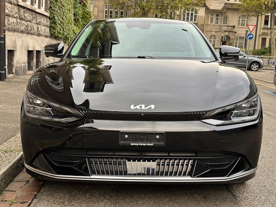 Vehicle image 5 Vehicle image 5