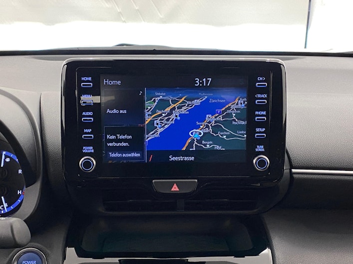 Vehicle image TOYOTA YARIS CROSS