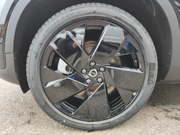 Volvo EX40 Twin Black Edition AWD