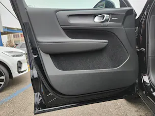 Volvo EX40 Twin Black Edition AWD