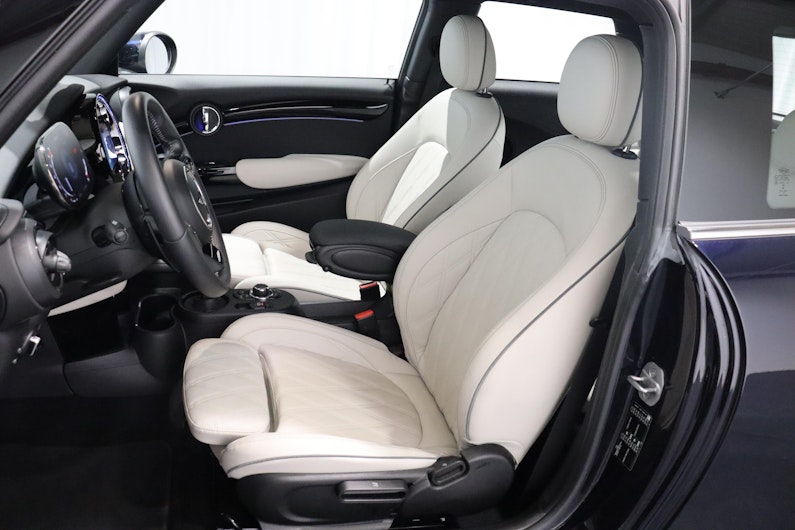 Vehicle image MINI MINI