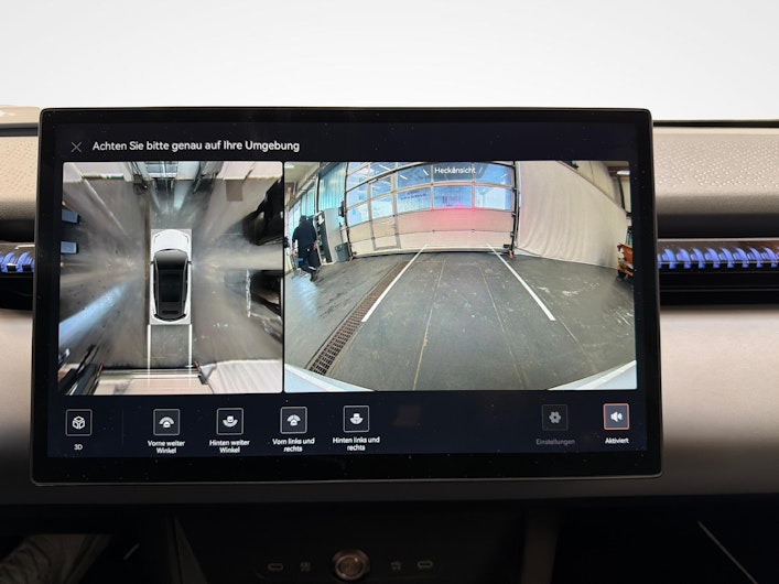 Vehicle image ZEEKR 7X