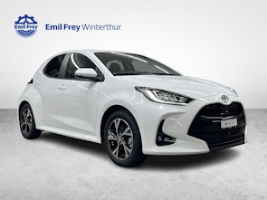 Vehicle image TOYOTA Yaris 1.5 VVT-i HSD Trend