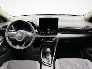 Vehicle image TOYOTA Yaris 1.5 VVT-i HSD Trend